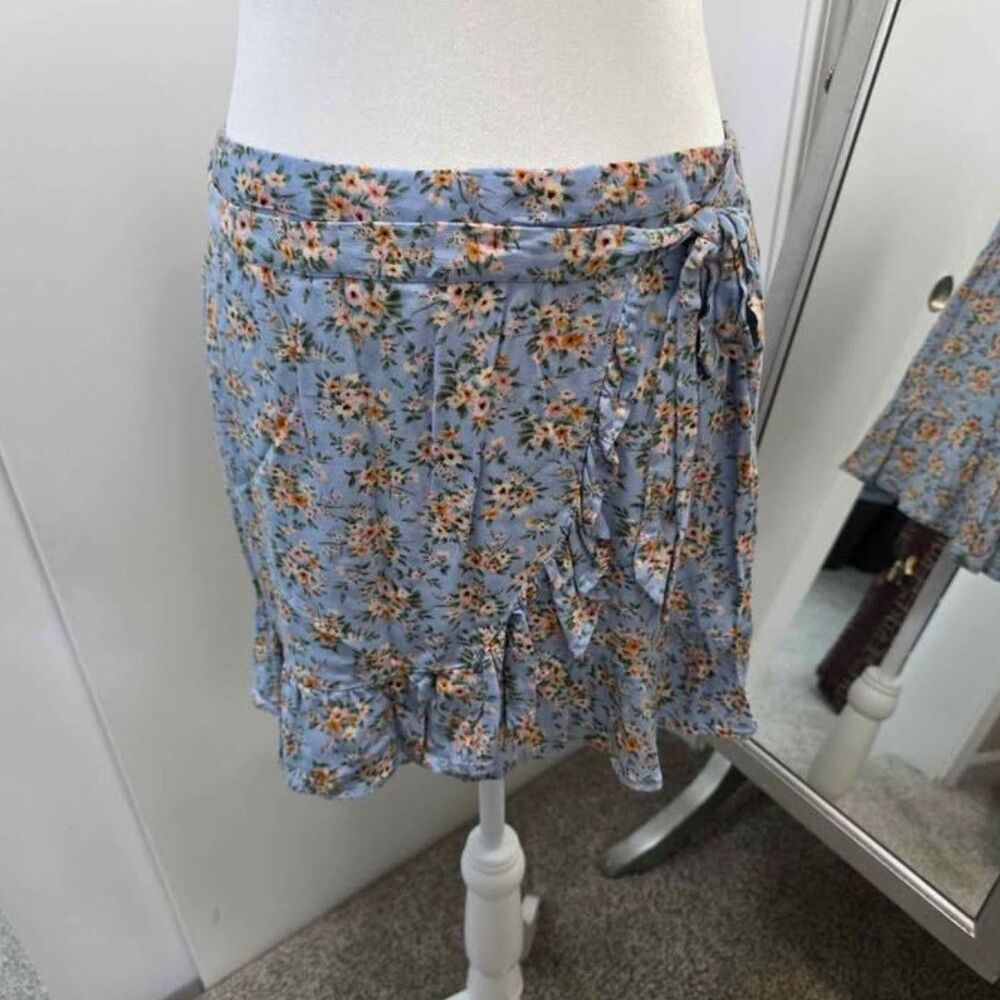 American Eagle Floral Wrap Skirt